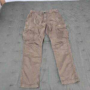 GAP Men's Slim Taper Cargo Pants
